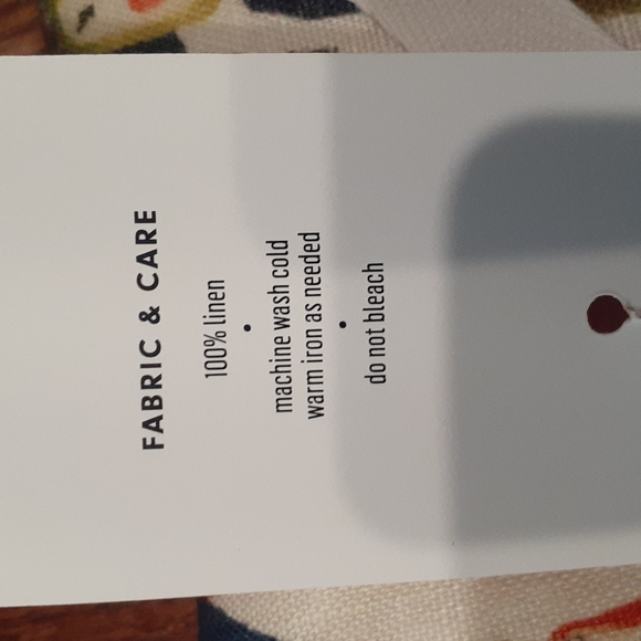 William sonoma Natalie Penguin table Runner 16x108 ins - Picture 4 of 7